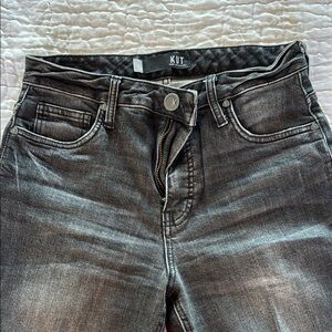 Kut from the Kloth “Rachael Fab Ab Mom Jeans” Charcoal Denim - Size 0